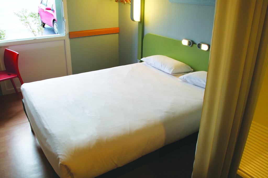 Ibis Budget Saint Pourcain Cameră foto
