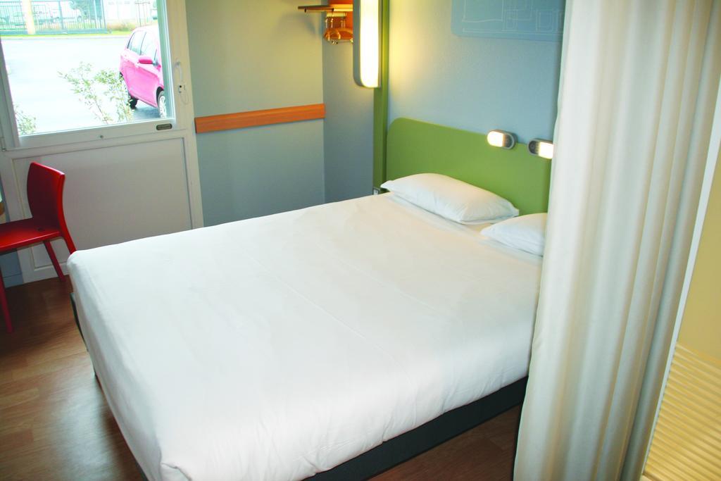 Ibis Budget Saint Pourcain Cameră foto